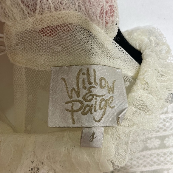 Willow & Paige Lace Peasant Blouse - 895 - Picture 3 of 9